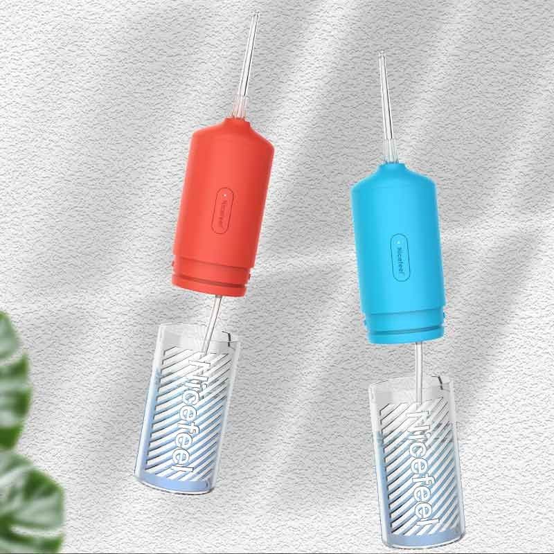 Remplissage magnétique oral de Flosser Irrigator de l'eau 228g sans fil légère