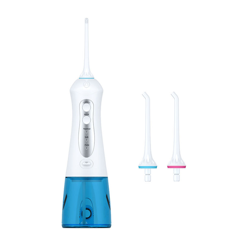 L'eau tenue dans la main orale portative standard Flosser d'Irrigator avec le réservoir de l'eau 300ml